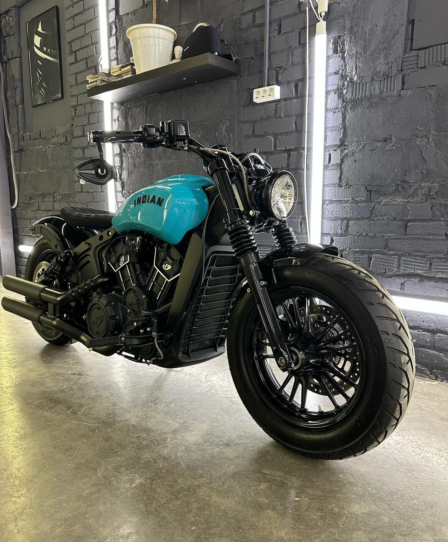 Кастом Indian Scout 2024 — Bobber, мастерская Custom Bike
