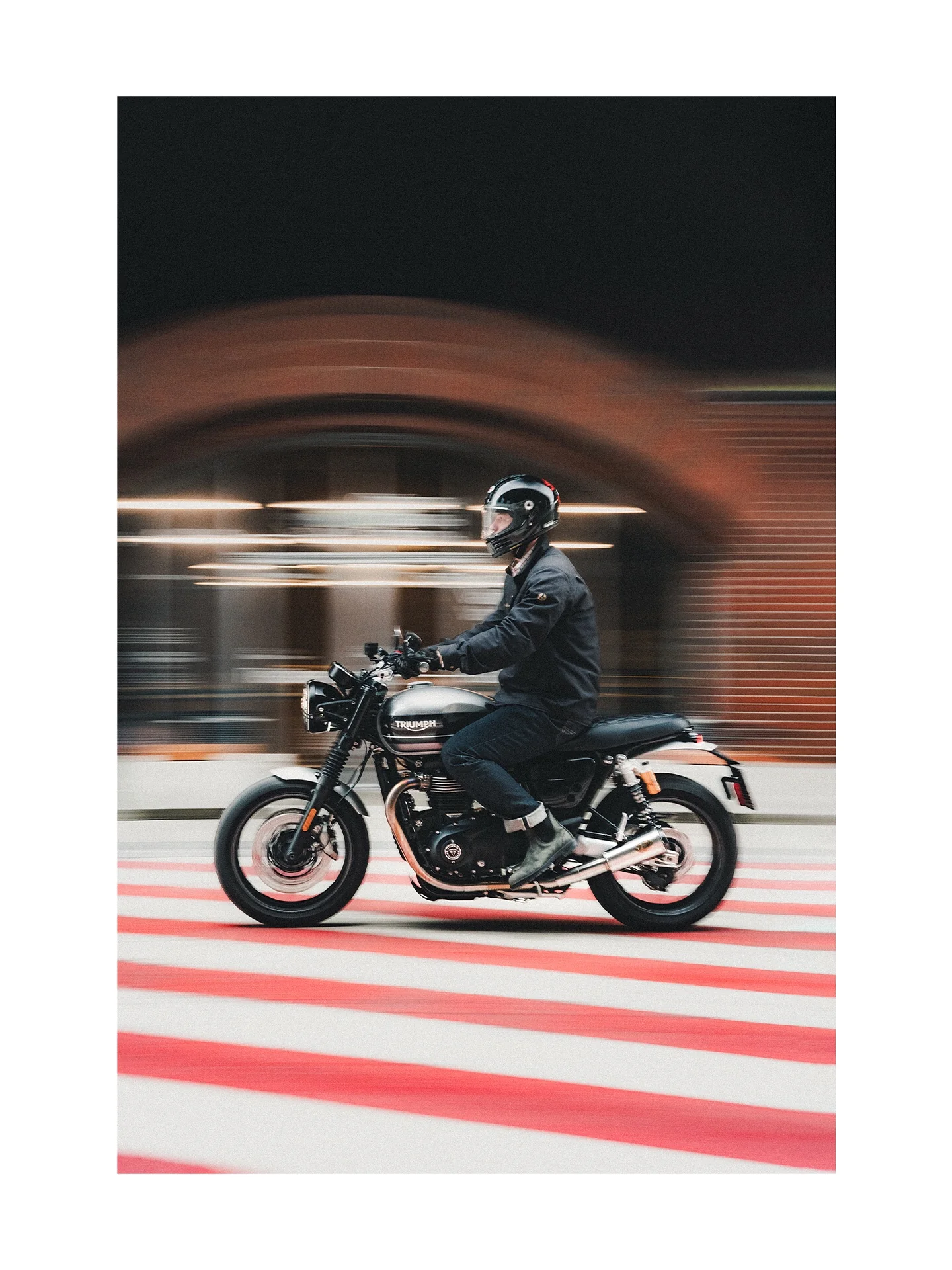Кастом Triumph Sun, Rain, Triumph 2025